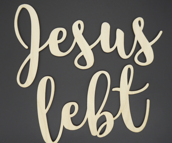 Schriftzug "Jesus lebt"